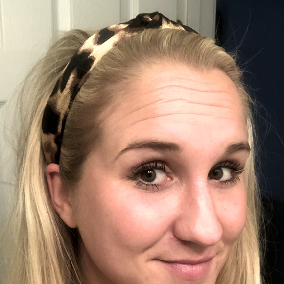 Leopard Knot Headband; Only One Left! - Picture 2 of 3